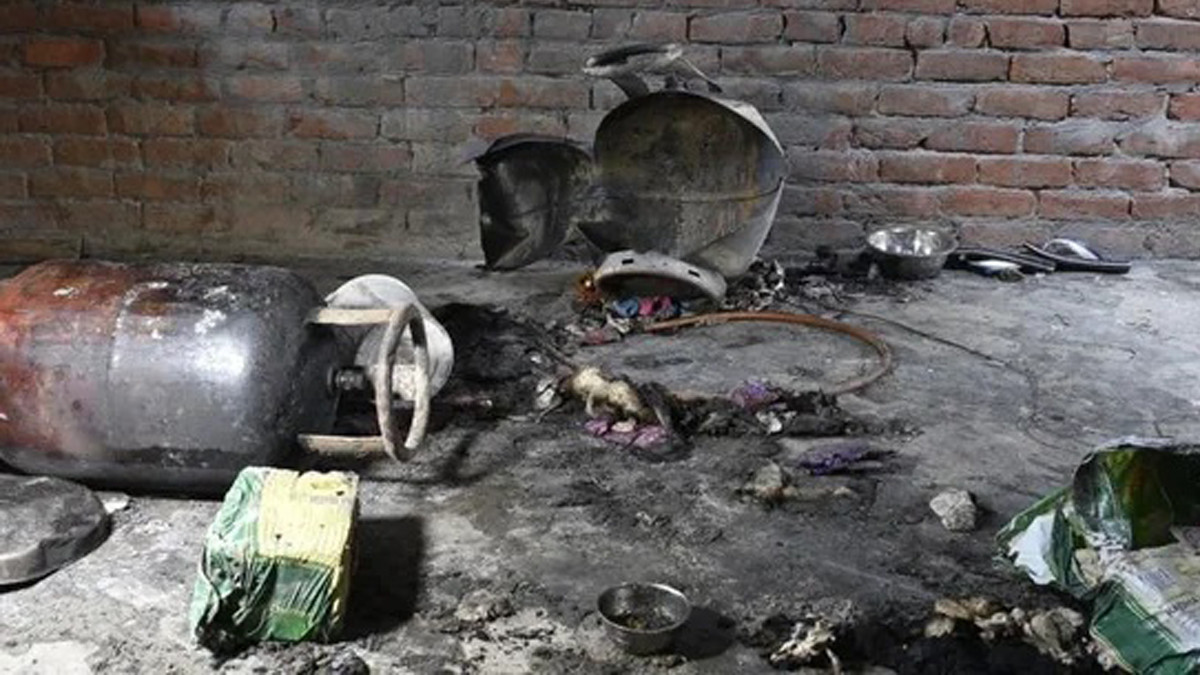 LPG cylinder blast victims compensated Rs 900,000