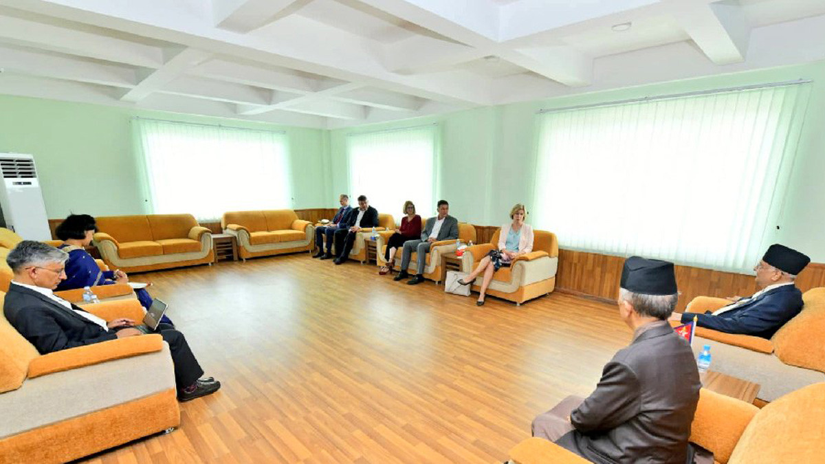 Ambassadors of different nations met UML chair Oli , discussion on Transitional Justice Act