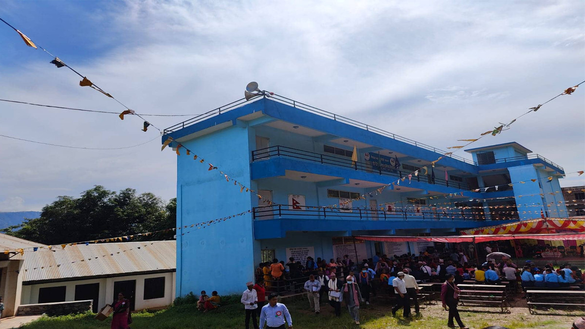 School building inaugurated built in Tanahun with the grant support of the Government of India