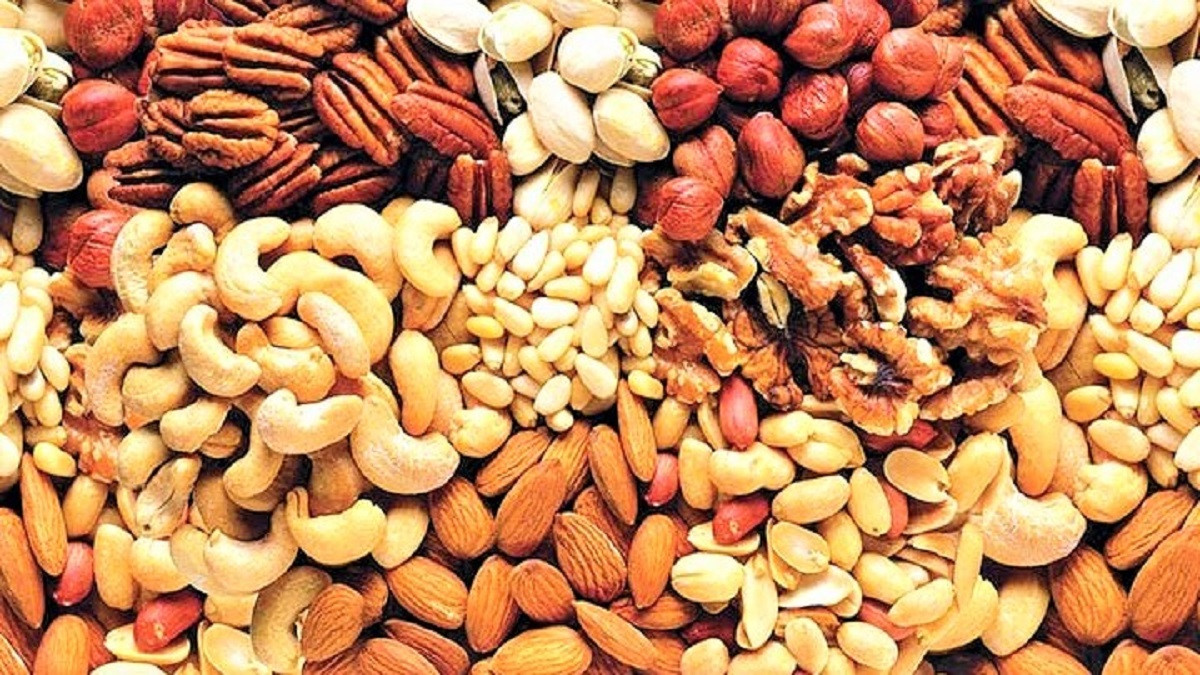 Country imports almond and cashew nuts worth Rs. 1.17 billion in four months