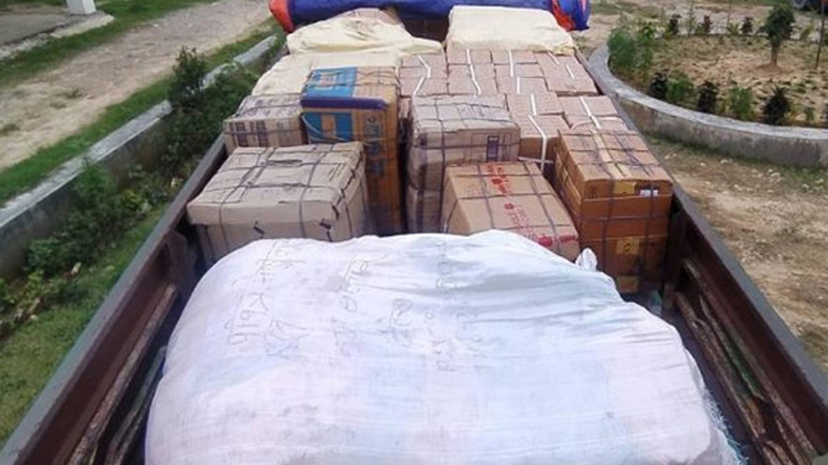 Police seize illegally imported goods worth Rs 10 million