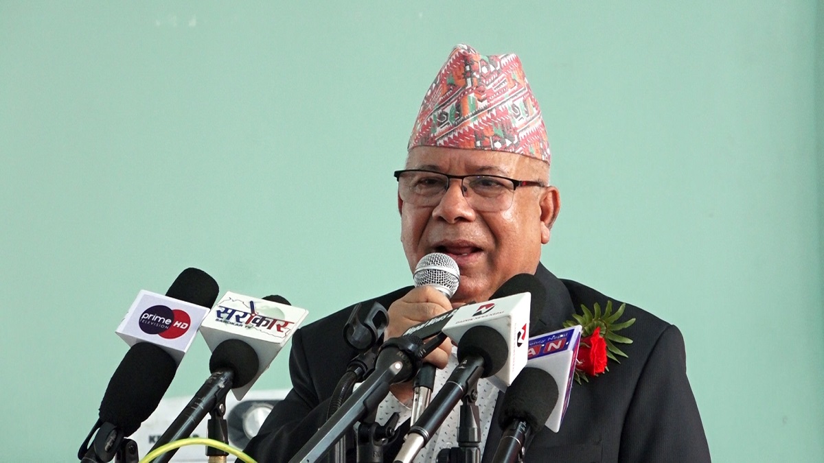 Former PM Nepal extends New Year greetings