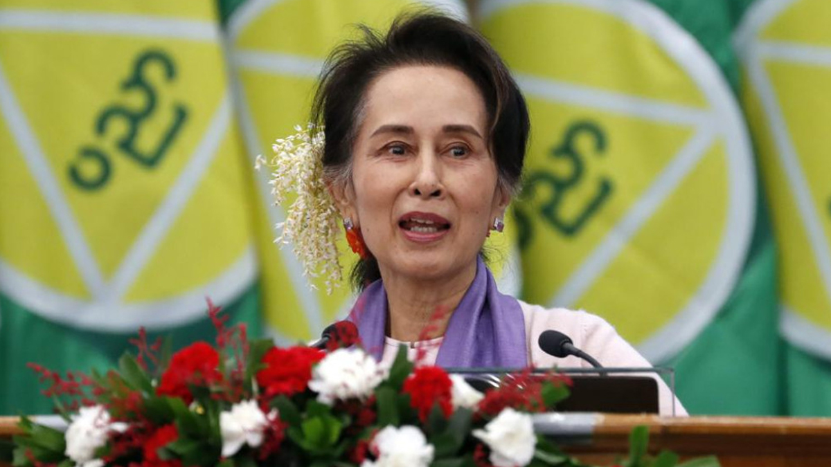 Graft convictions extend Suu Kyi’s prison