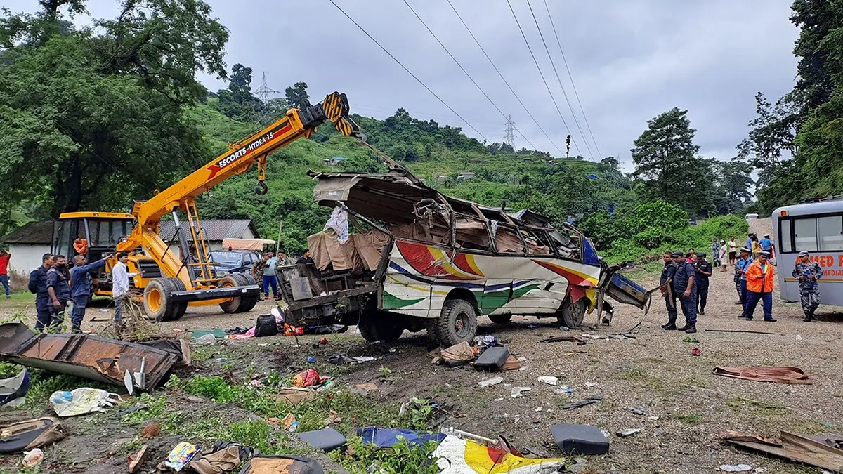 Bara bus accident: 18 died , 26 injured