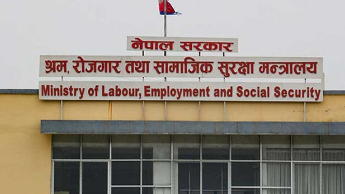 ‘Do not go after middlemen’: Ministry of Labour