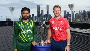 T20 World Cup : Pakistan vs England final to start shortly