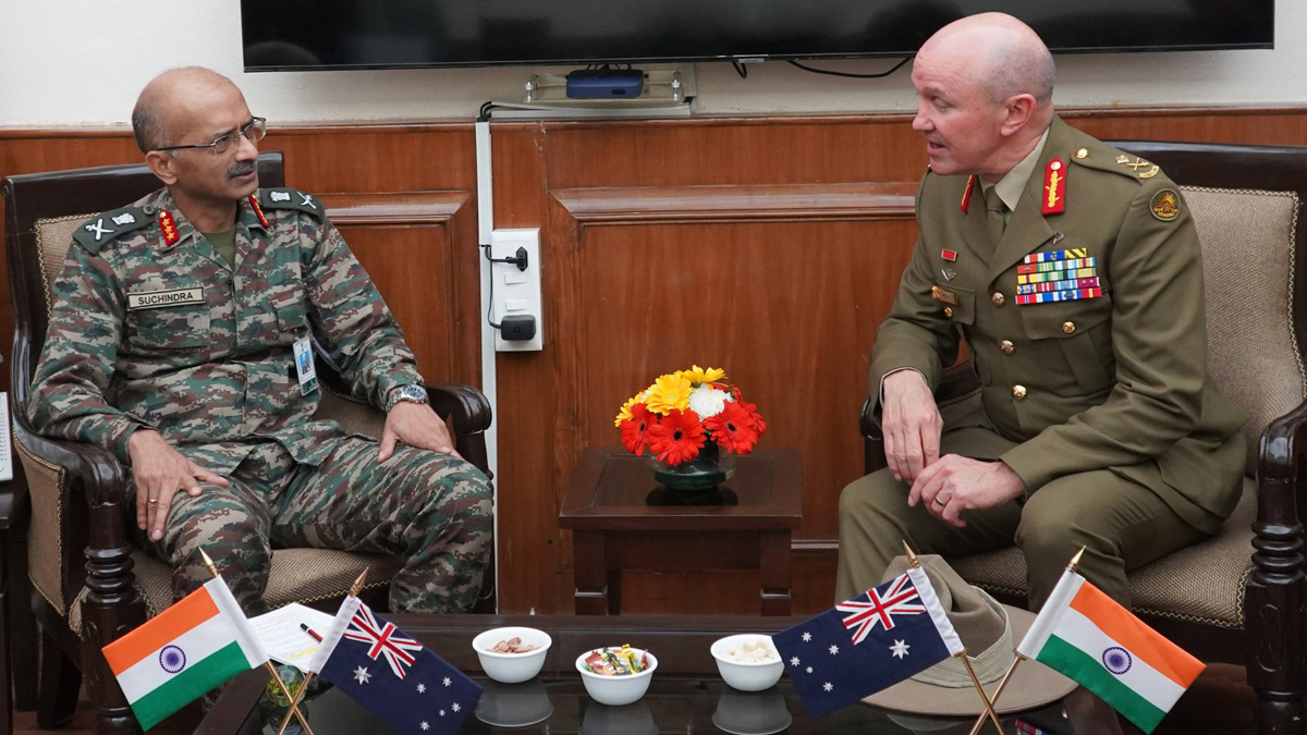 India, Australia discusses ways to enhance bilateral defense cooperation