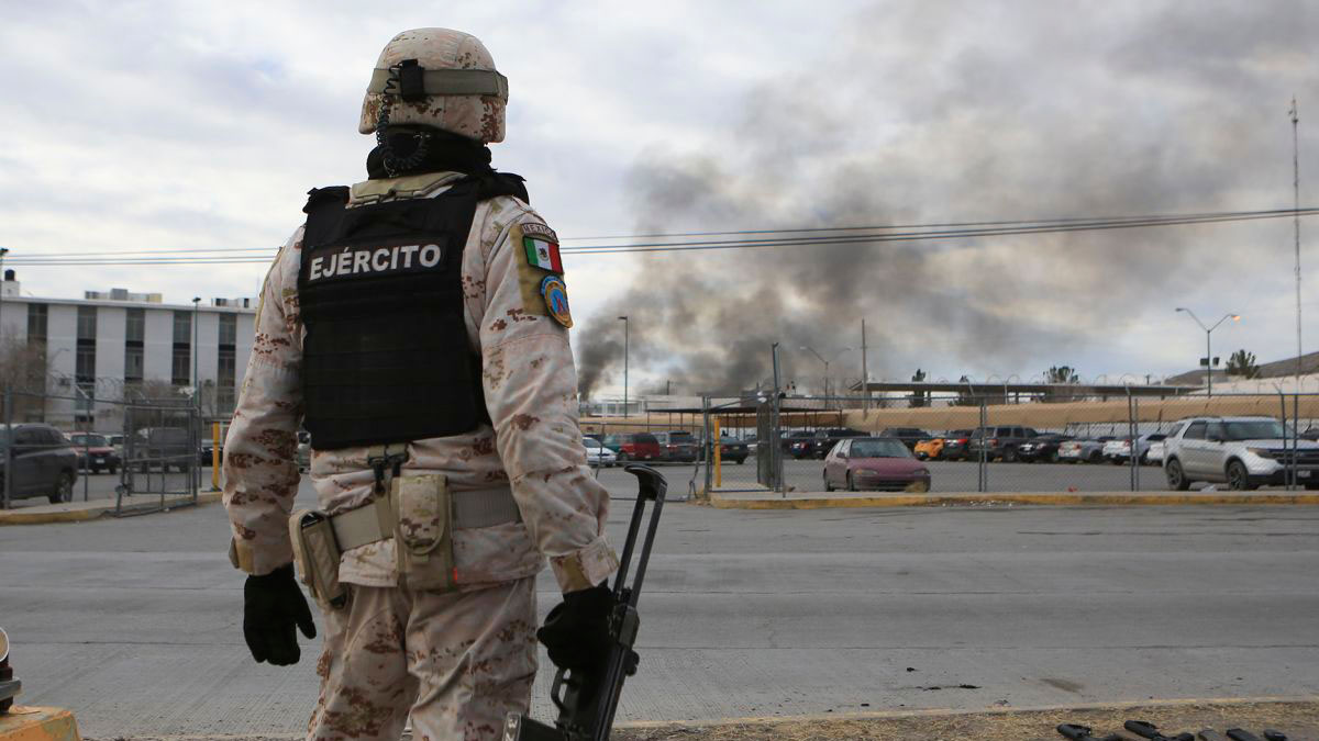 Mexico prison attack kills 14, dozens of inmates escape