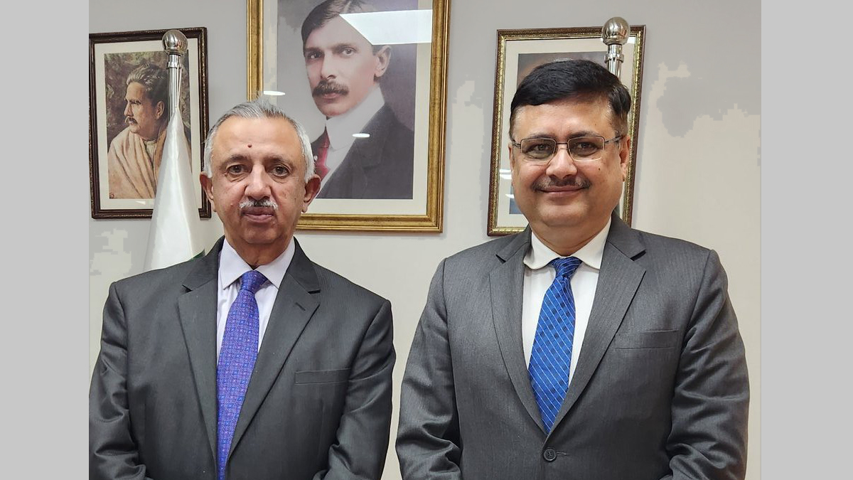 Envoy Adhikari and Pakistan’s Minister of State for Law and Justice hold meeting