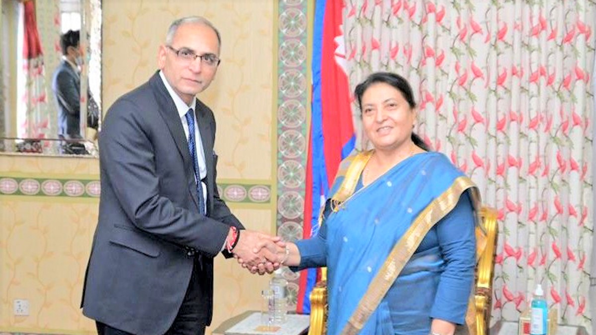 Indian Foreign Secretary Kwatra calls on President Bhandari