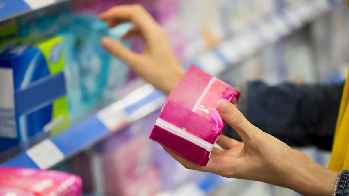 Sri Lanka cuts tax on female hygiene products
