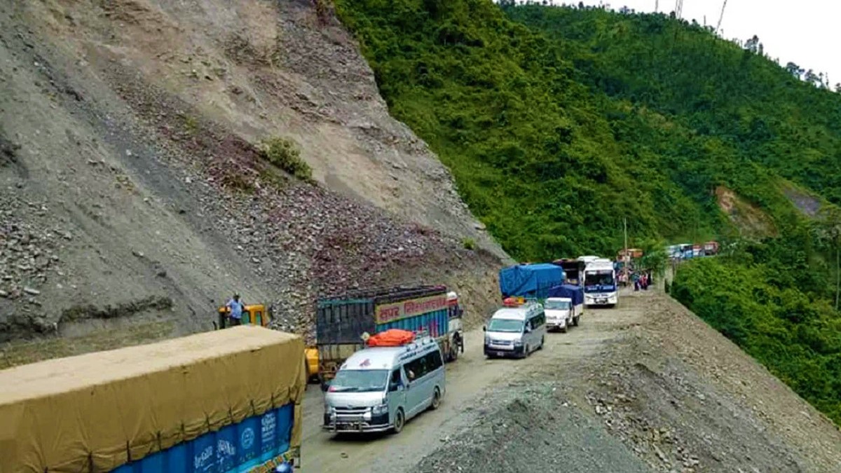 Dumre-Besisahar road resumes operation