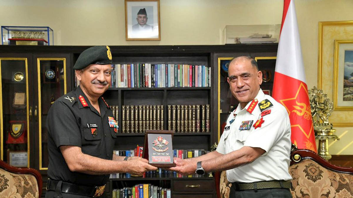 Indian Army Lt Gen PS Shekhawat called on CoAS Sharma