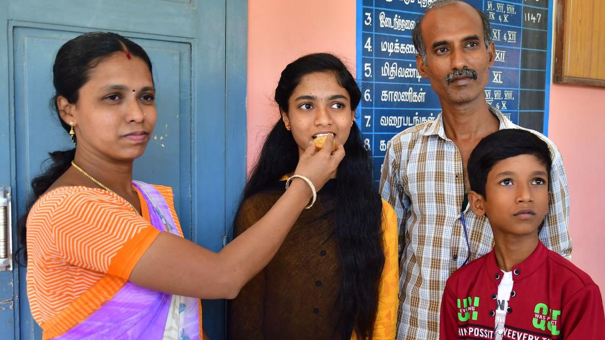Tamil Nadu daily wager’s daughter sets record scoring 600/600 in Class 12