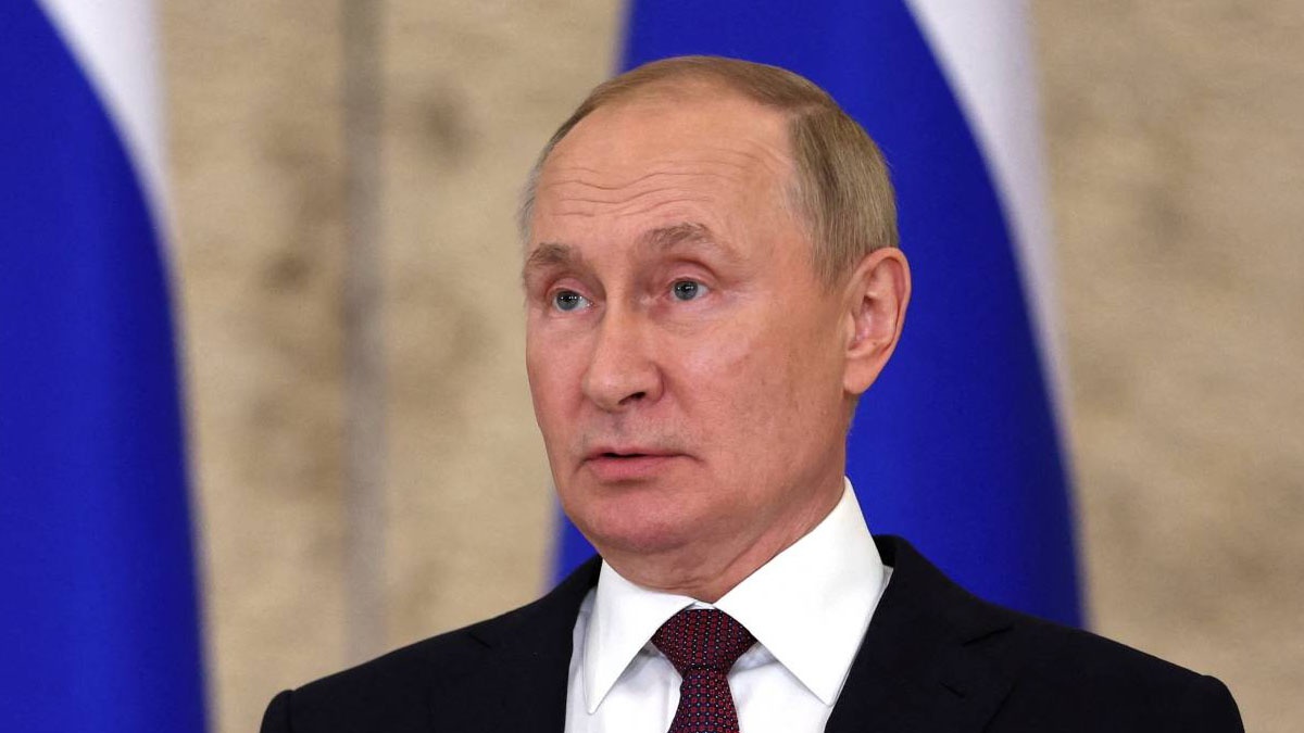 Putin warns the West: Russia is ready for nuclear war