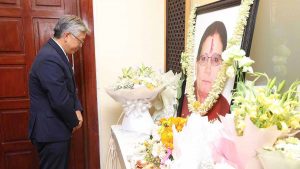 Speaker, NA Chair, political leaders, diplomatic missions chiefs visit Baluwatar to console bereaved family