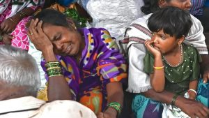 16 dead, dozens trapped in deadly India landslide