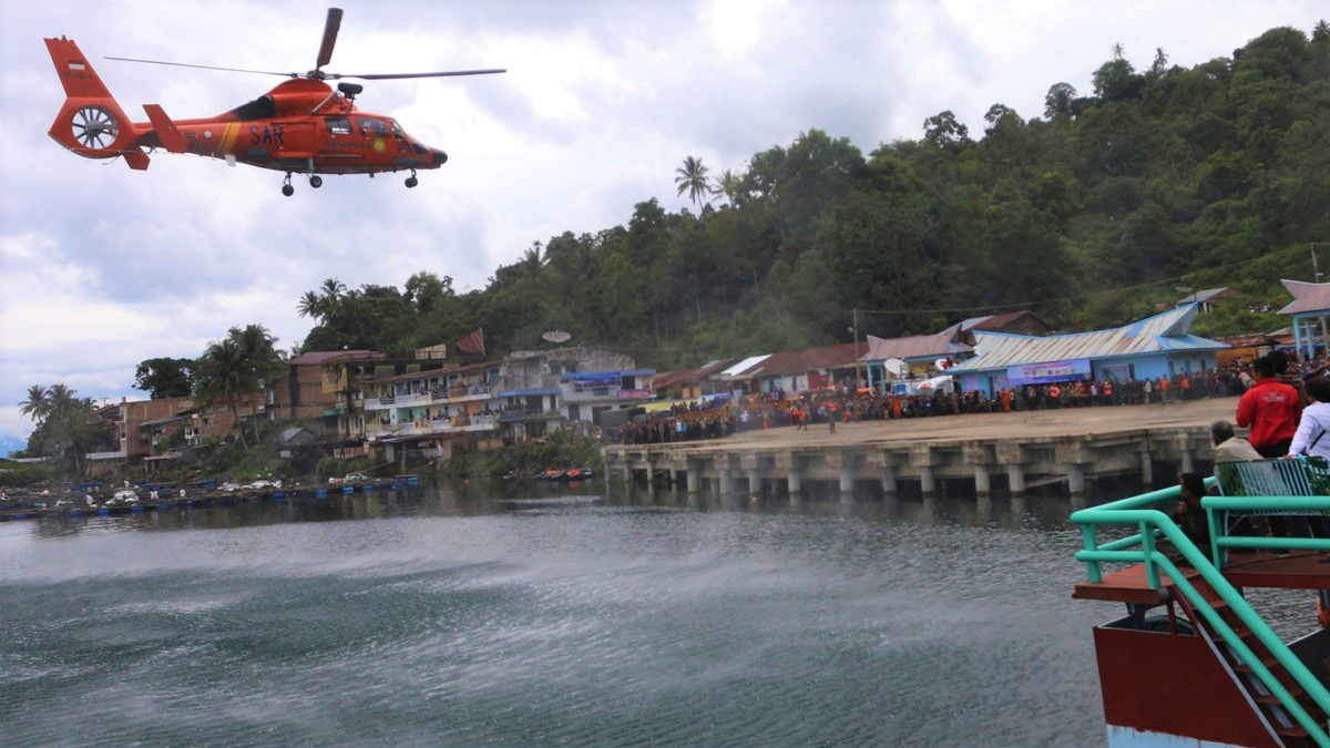 At least 15 dead after ferry sinking in Indonesia