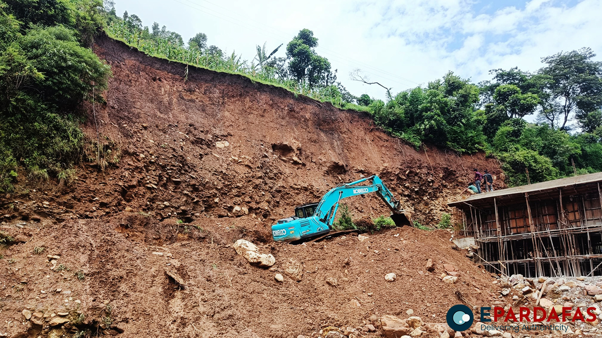 Devighat-Galchhi road obstructed