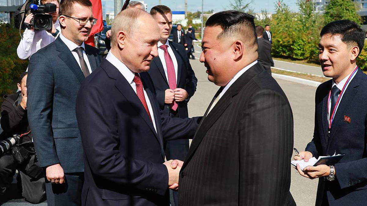 Putin, Kim Jong Un meet at Vostochny space launch facility