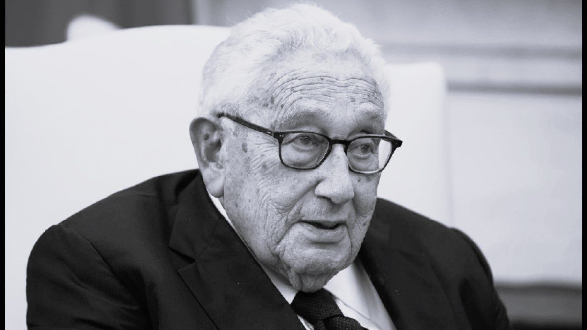 Henry Kissinger, secretary of state under Presidents Nixon and Ford, dies at 100