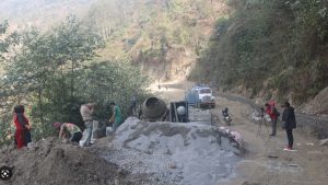 Landslide obstructs Damauli-Dumre road section
