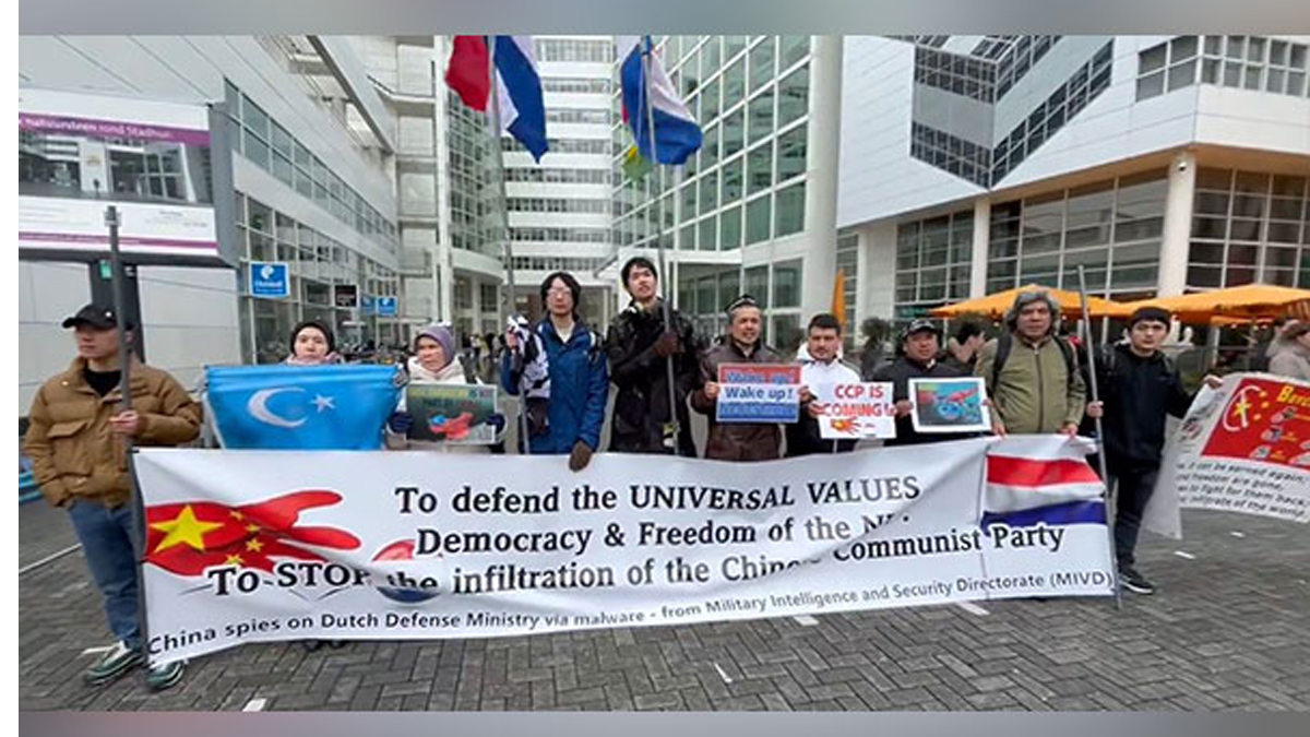 Uyghur Community in The Hague Protests China’s Atrocities in East Turkistan
