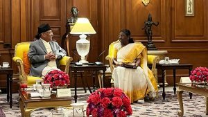 PM Prachanda pays courtesy call on Indian President