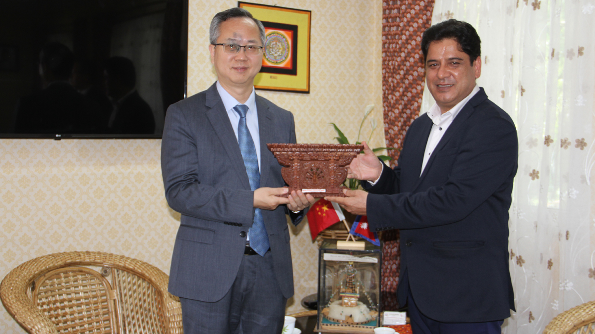 Chinese Ambassador calls on Industry Minister Bhandari