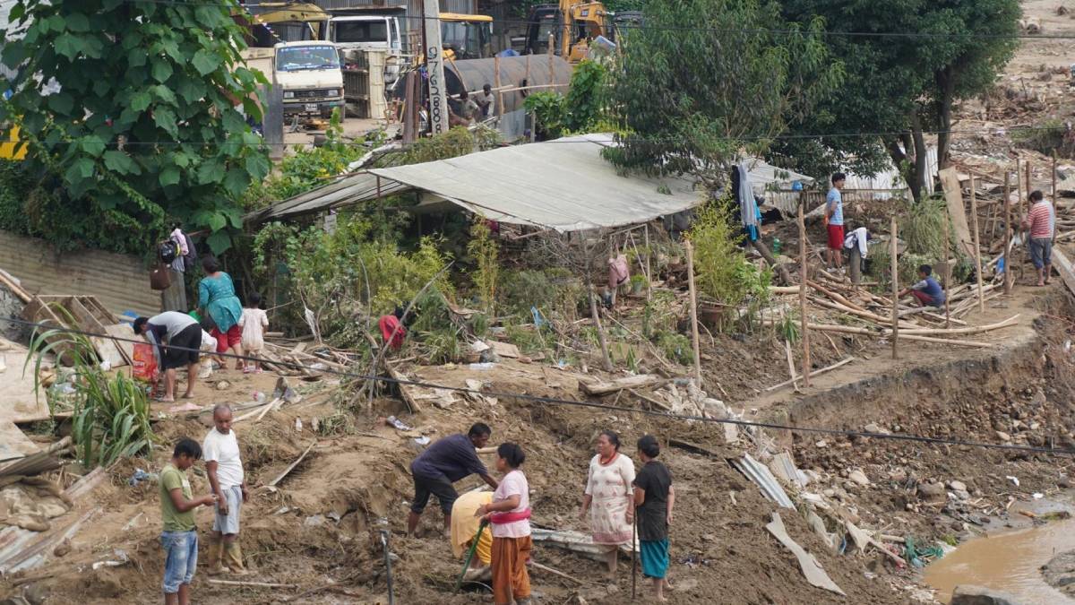 Death Toll from Landslides and Floods Reaches 217, 28 Still Missing